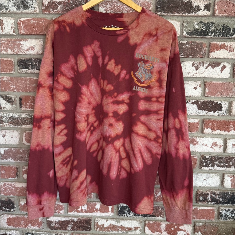 Warner Bros. Harry Potter Hogwarts Maroon Bleach Spiral Tie-Dye Long Sleeve Tee - Picture 3 of 9